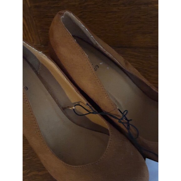 Rue 21 Wedge Heels Size 8/9 - Picture 3 of 6